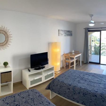 Castle Harbour Los Cristianos Beautiful Studio With Pool View Zewnętrze zdjęcie