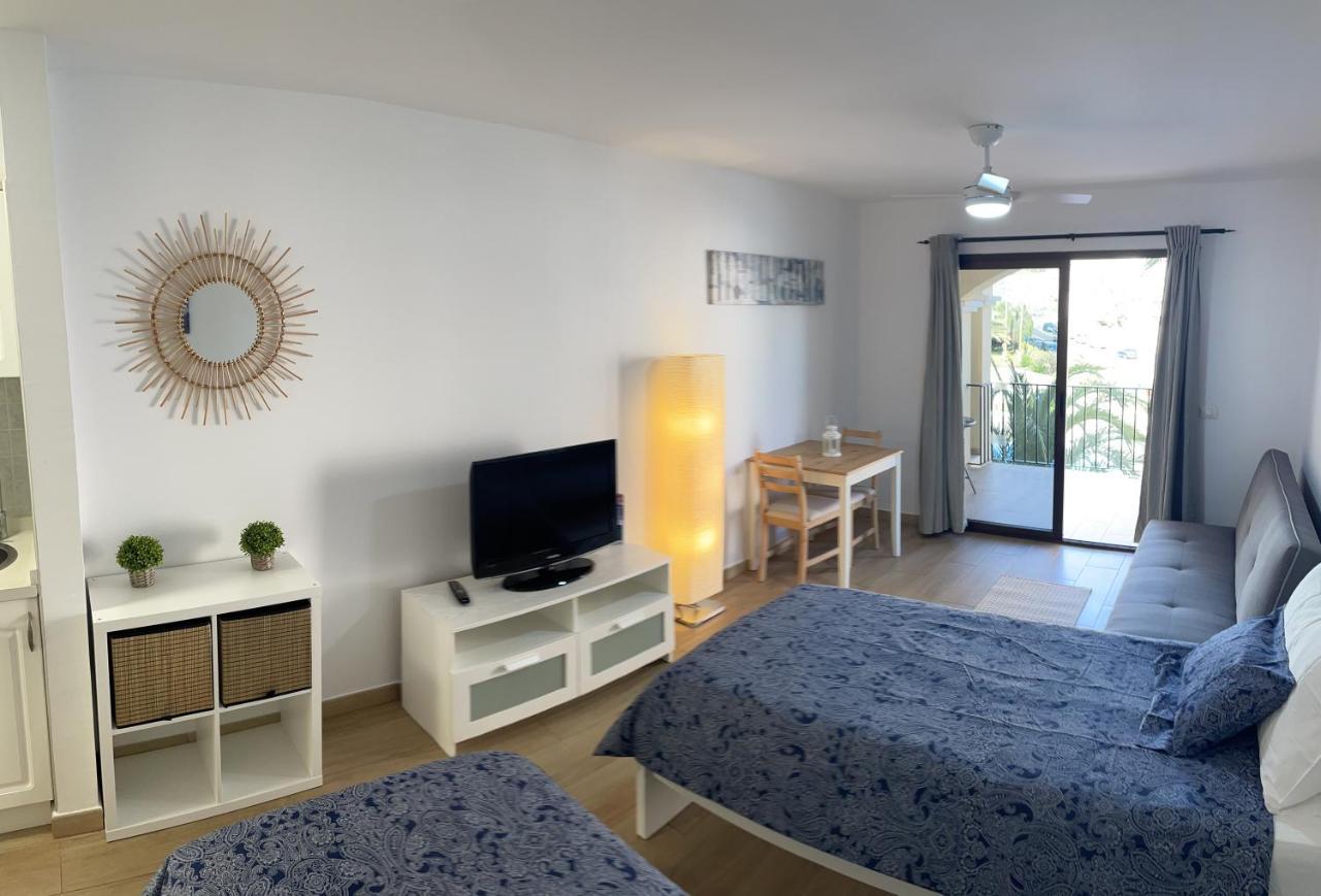 Castle Harbour Los Cristianos Beautiful Studio With Pool View Zewnętrze zdjęcie